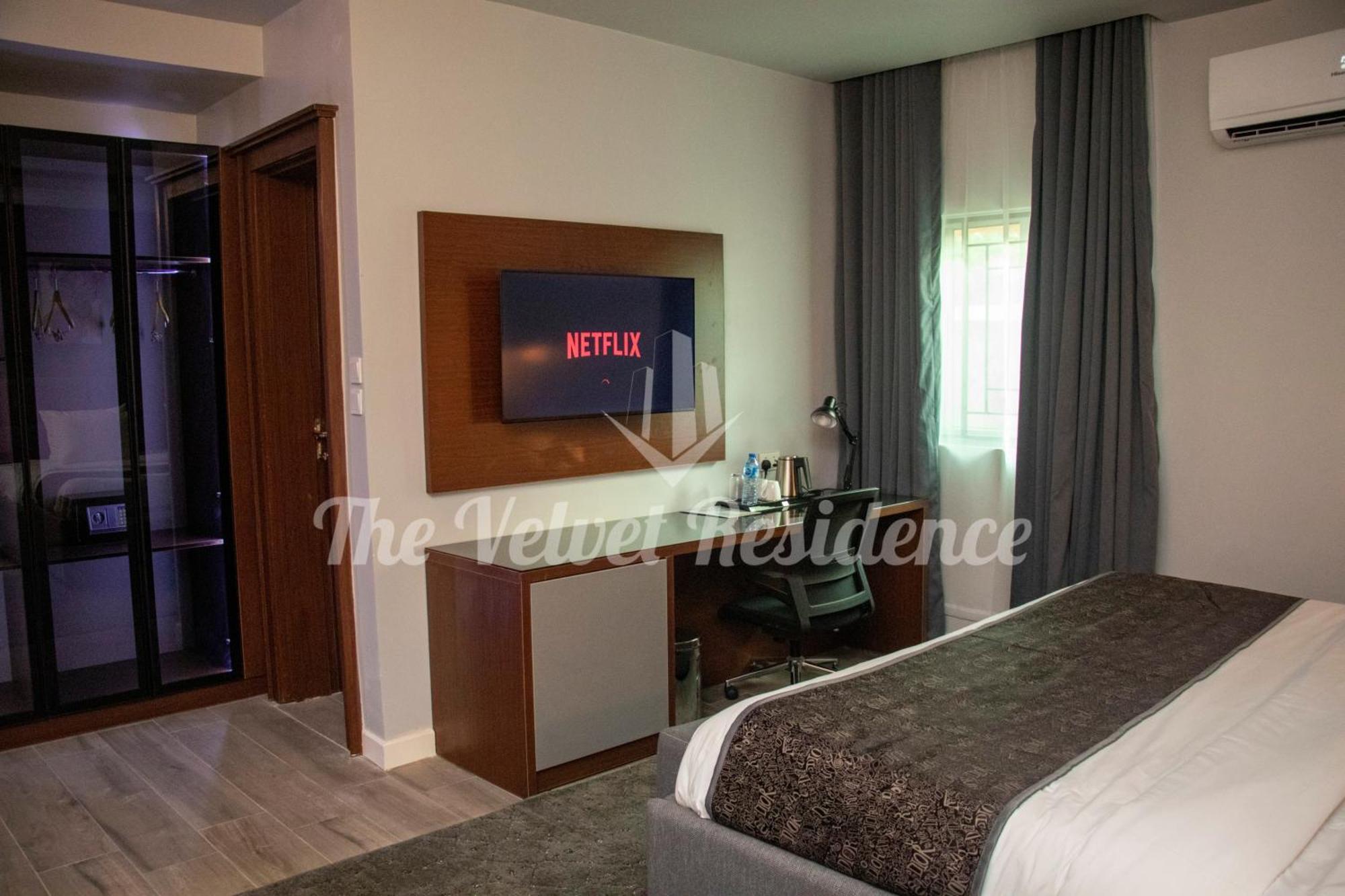 The Velvet Residence Abuja Extérieur photo