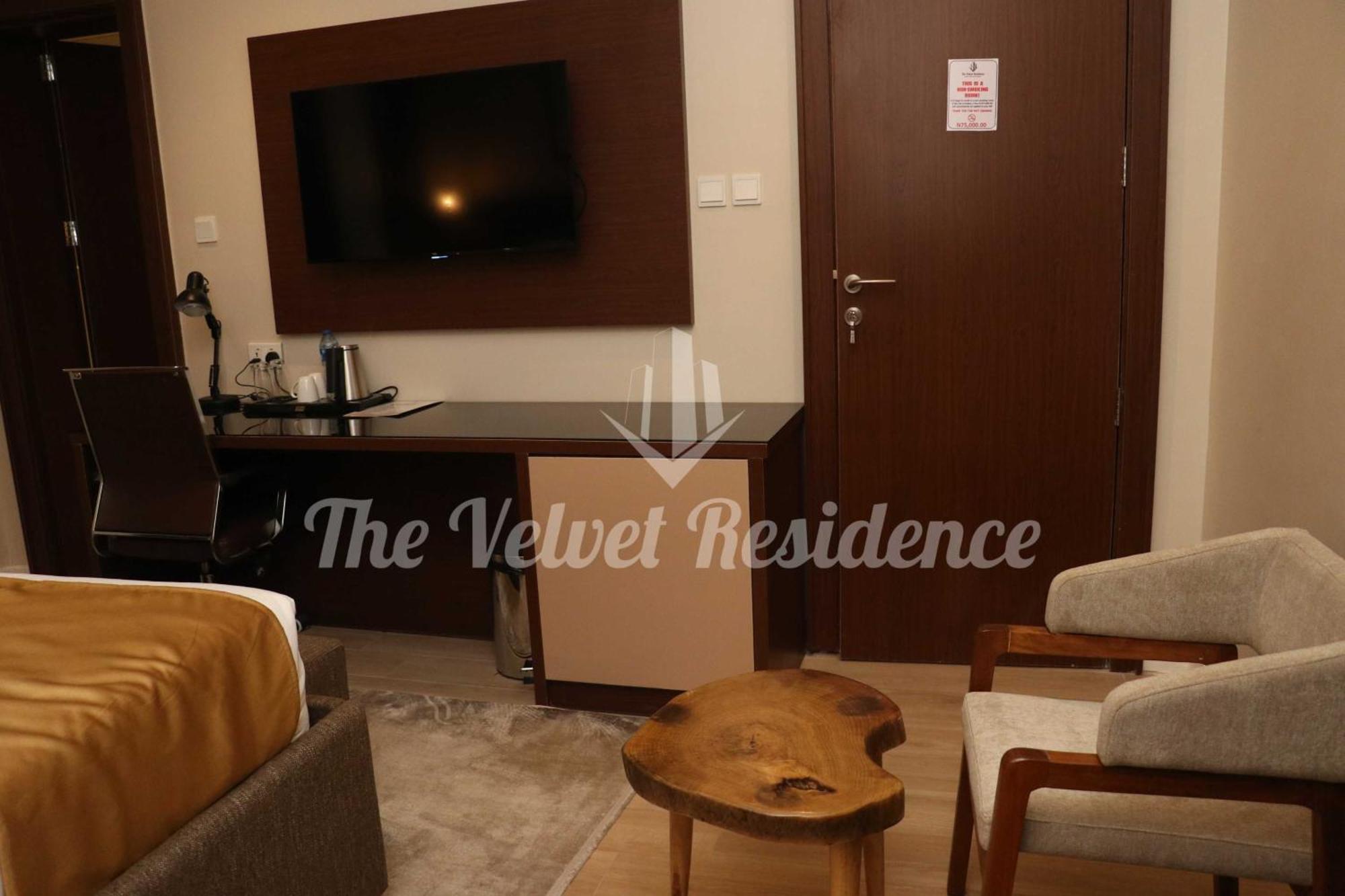 The Velvet Residence Abuja Extérieur photo