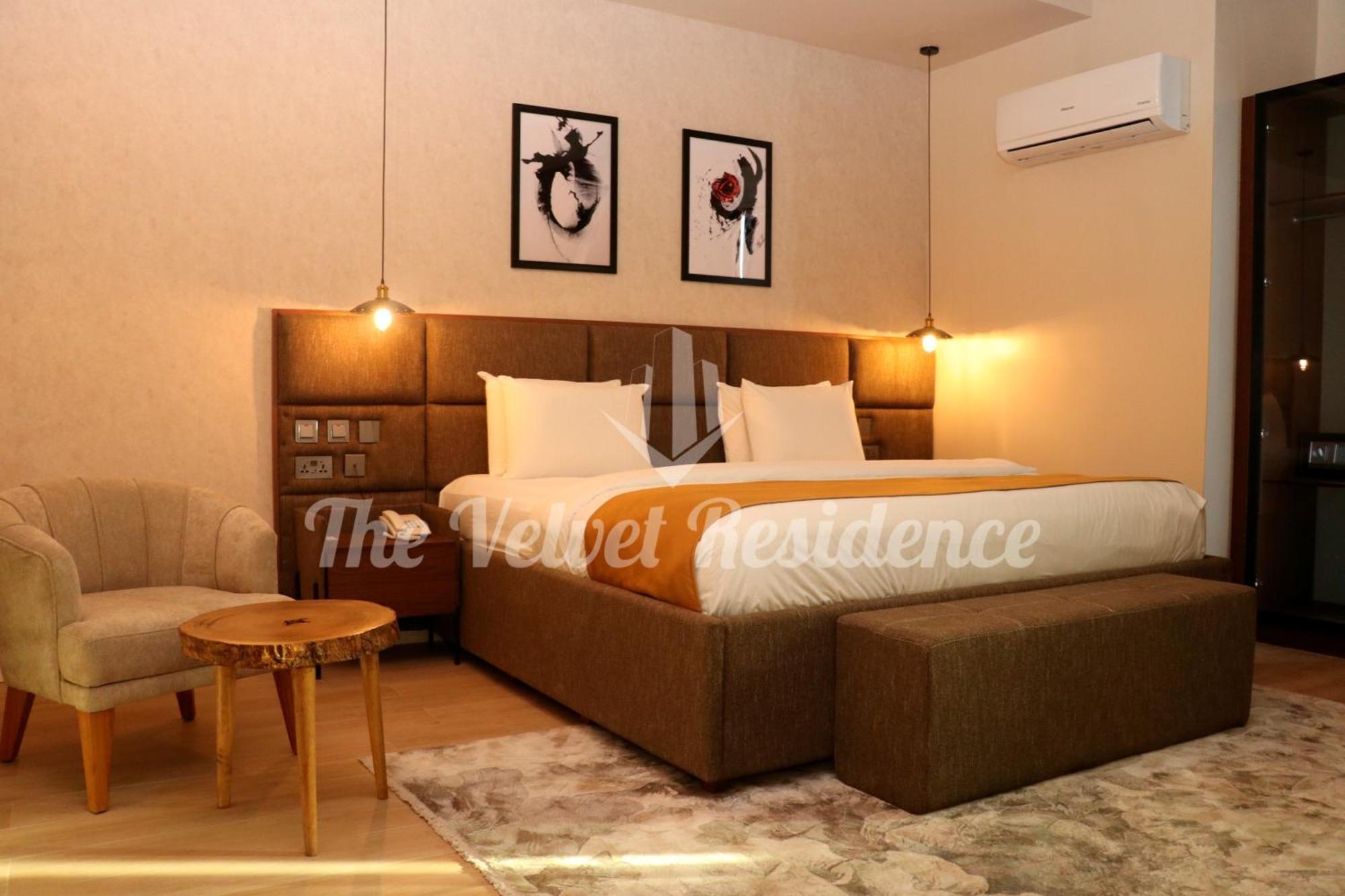 The Velvet Residence Abuja Extérieur photo