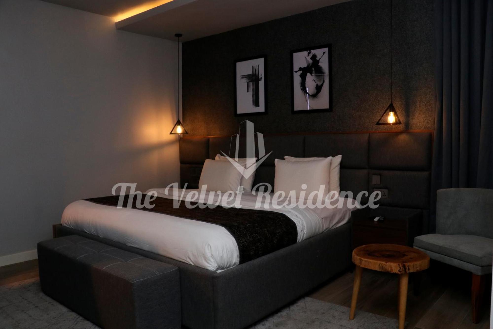 The Velvet Residence Abuja Extérieur photo